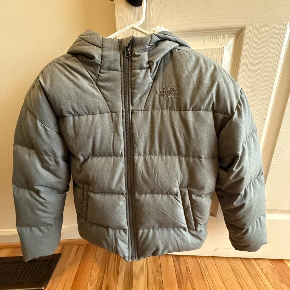 The North Face Kids Gray Puffer Jacket - Picture 2 of 6